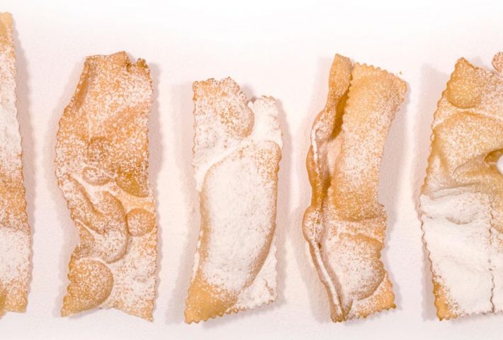 Anche se sei stato cattivo, la cena te la serviamo noi!